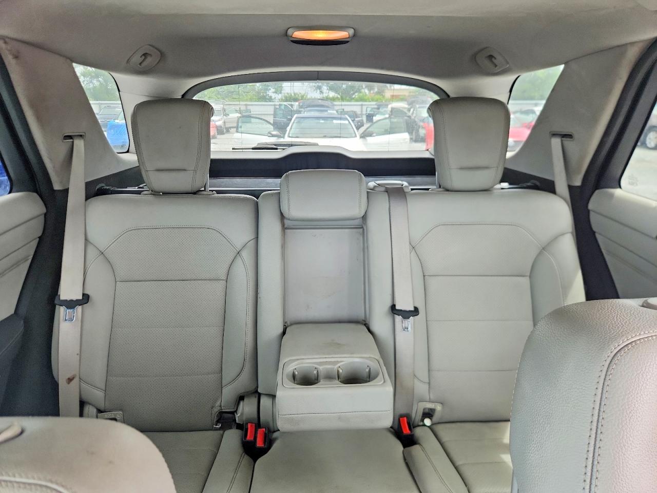 2015 Mercedes-benz Ml 350 White vin: 4JGDA5JB9FA455729