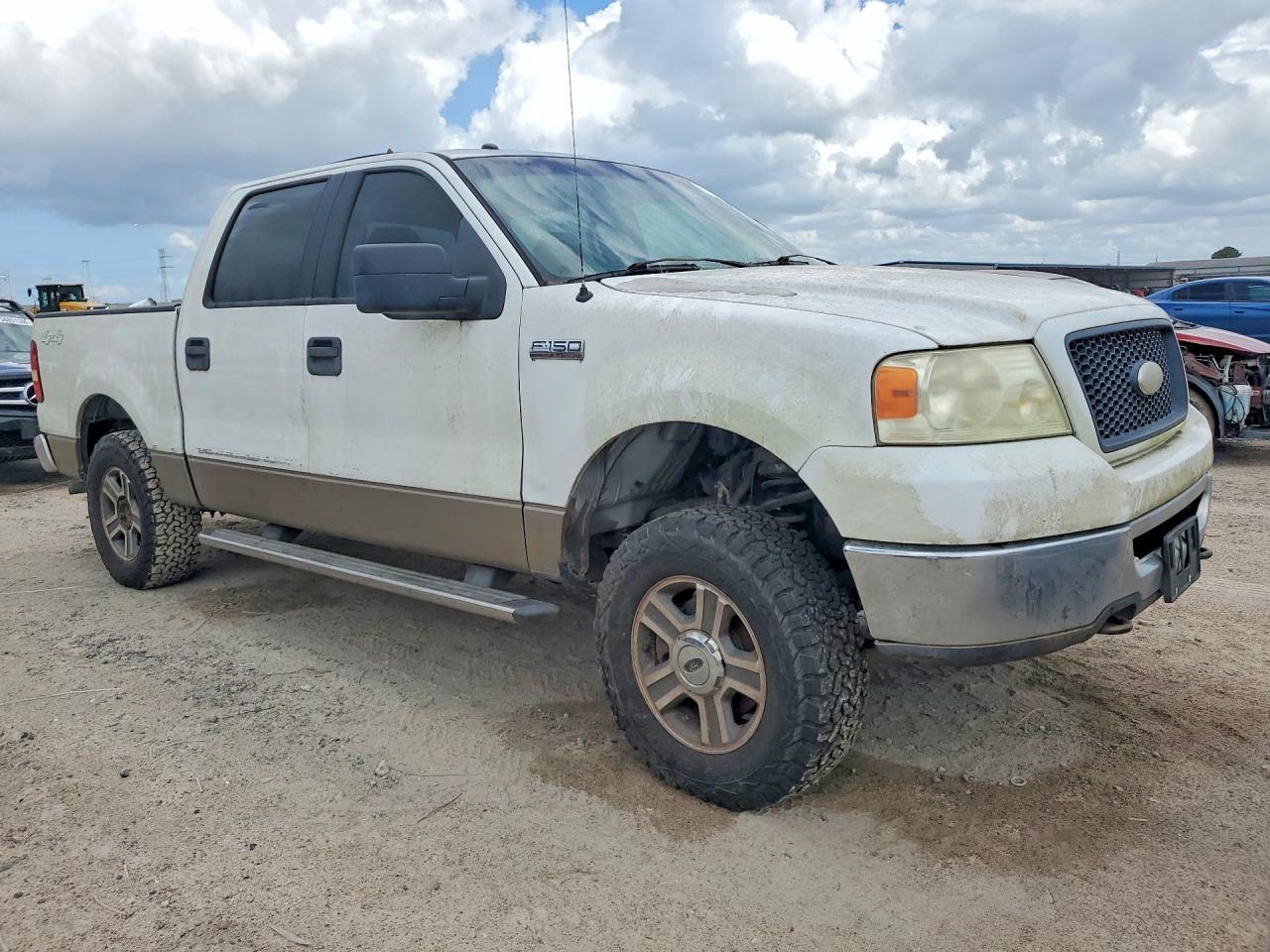2006 Ford F150 Supercrew White vin: 1FTPW14536KC00747
