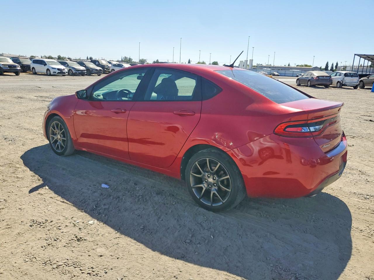 2013 Dodge Dart Sxt Красный vin: 1C3CDFBH2DD135751