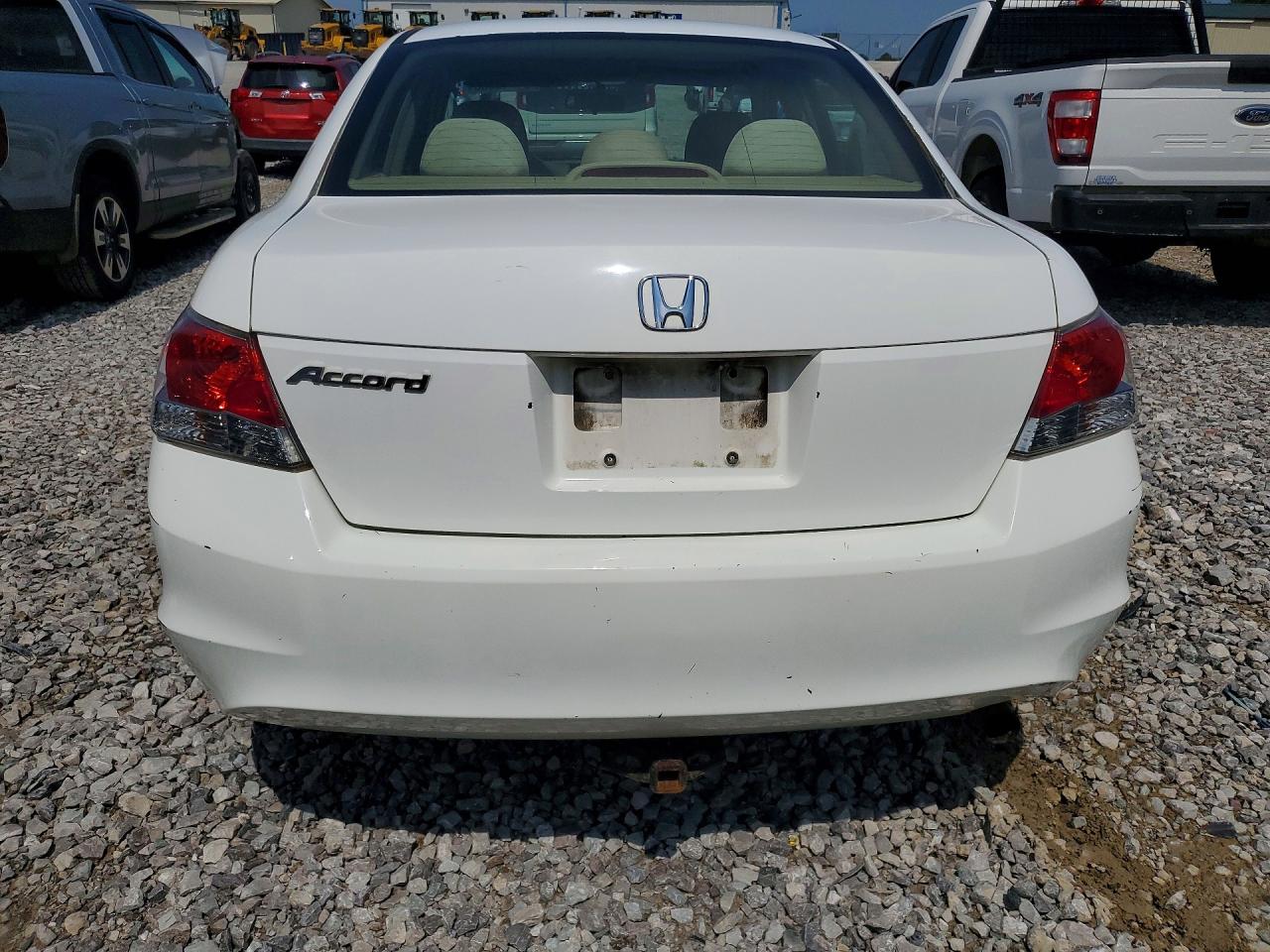 2009 Honda Accord Lx White vin: 1HGCP26339A194828