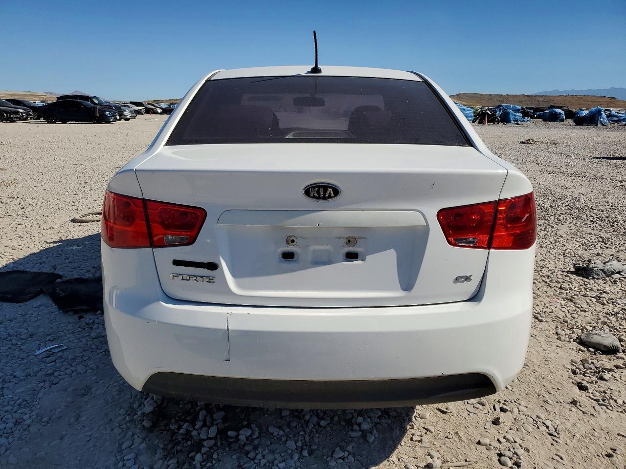 2010 Kia Forte Ex White vin: KNAFU4A28A5857531