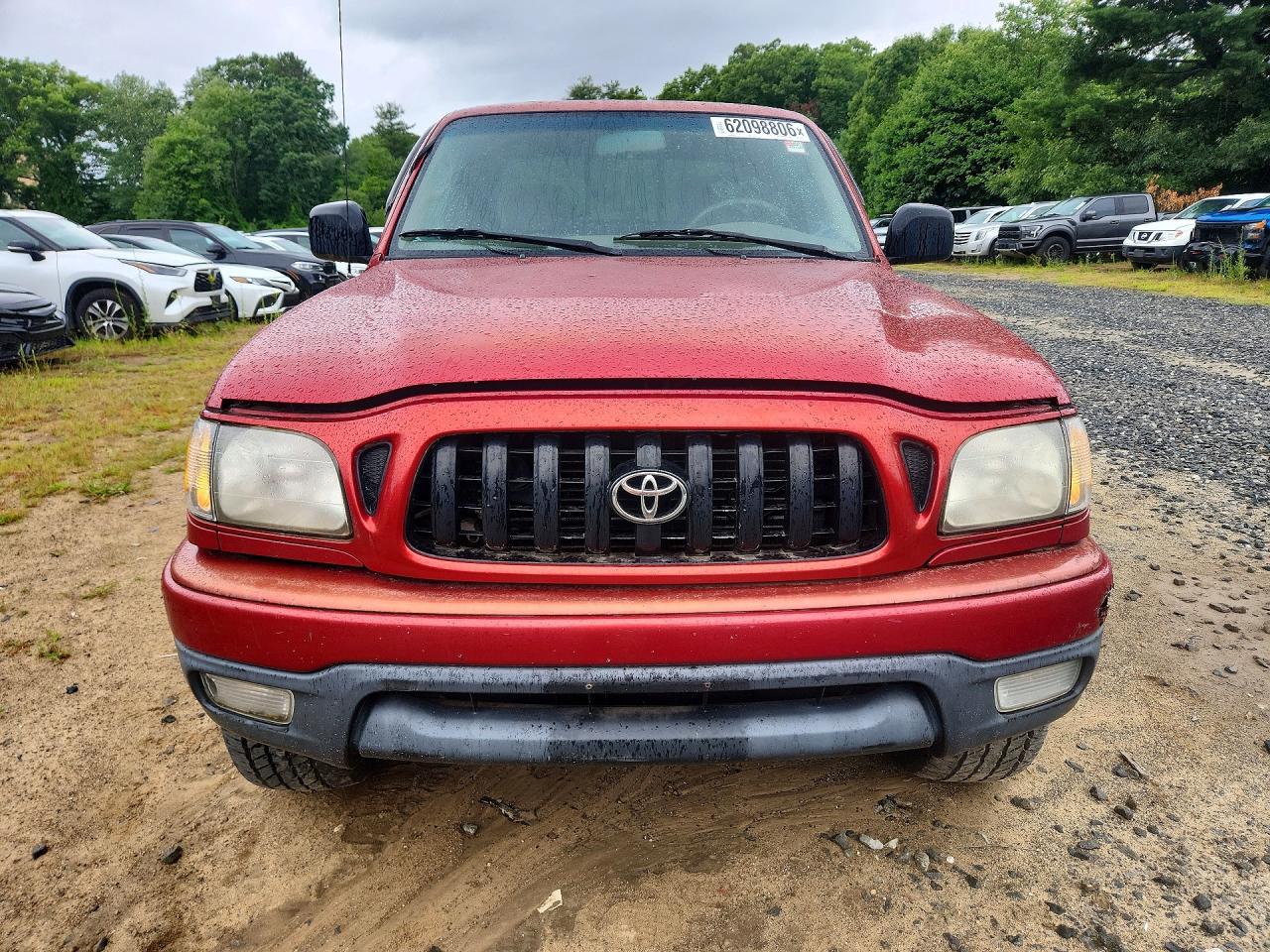 2001 Toyota Tacoma Base Red vin: 5TEWM72N21Z762750