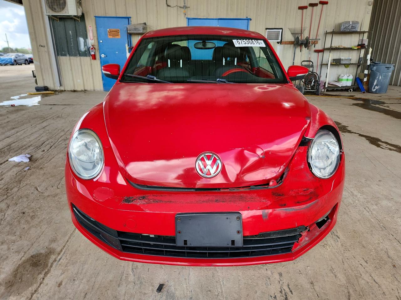 2014 Volkswagen Beetle Red vin: 3VWJX7ATXEM606912