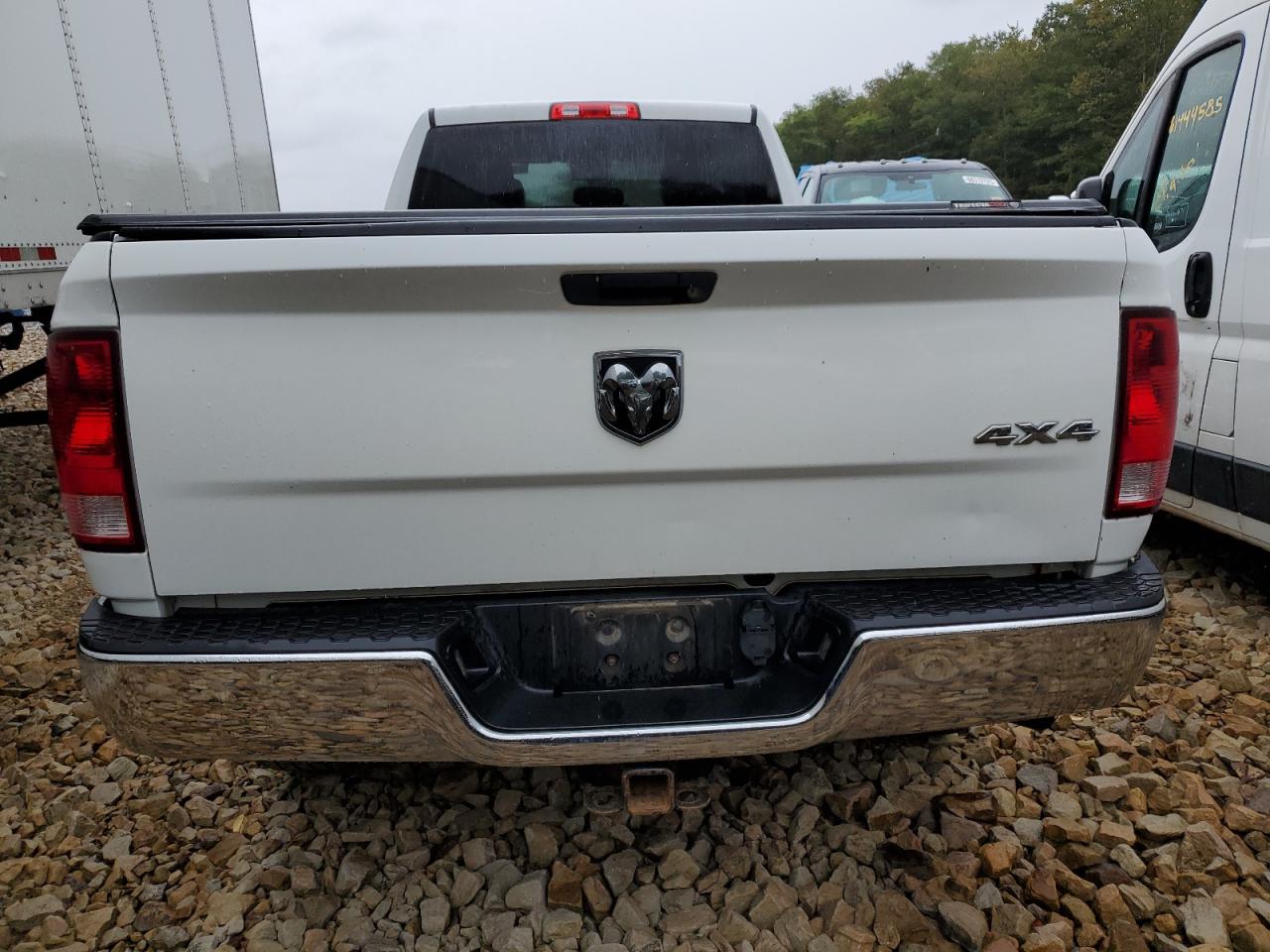 2014 Ram 2500 St Белый vin: 3C6UR5HJ1EG173683