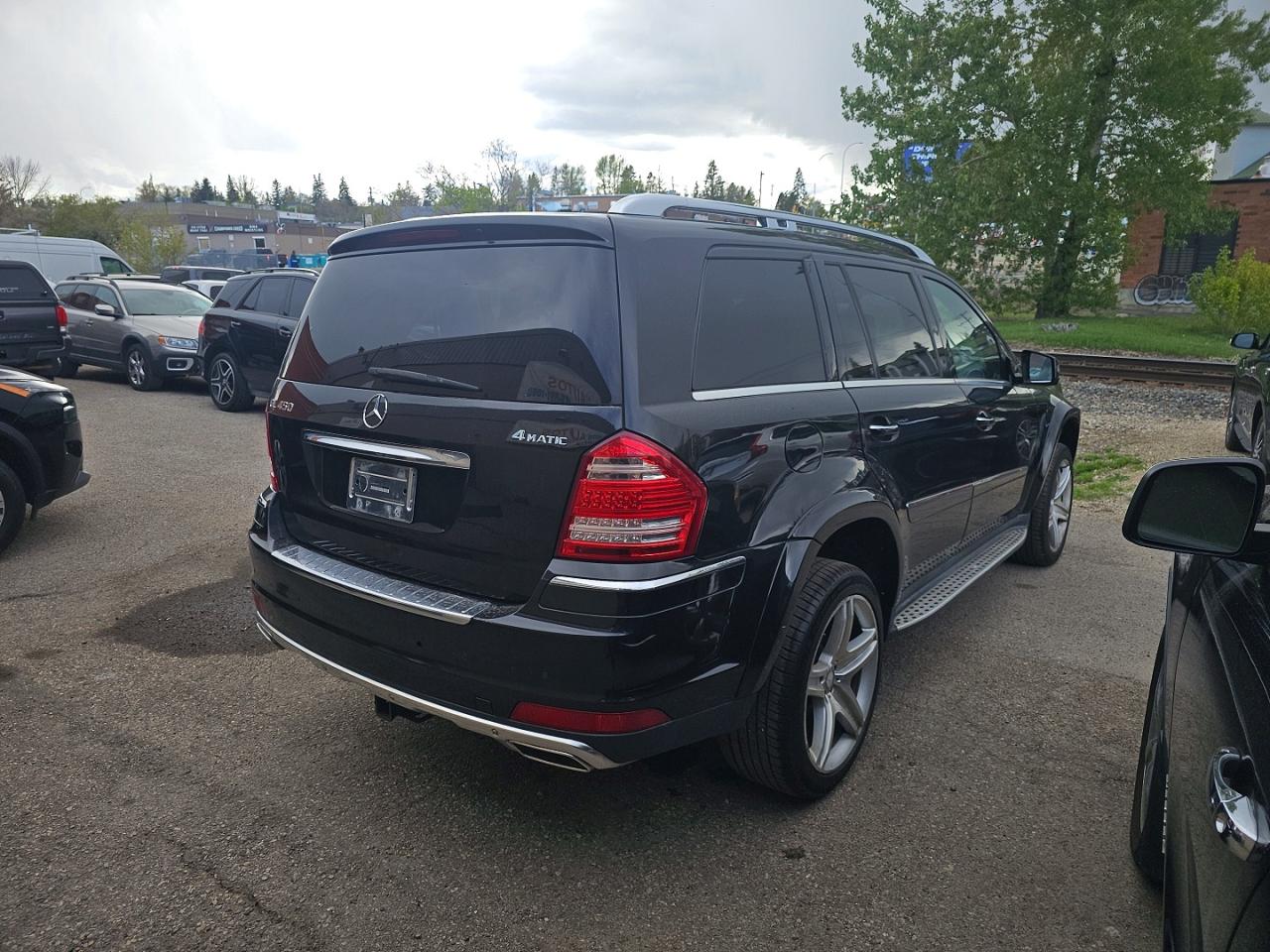 2011 Mercedes-benz Gl 450 4matic Черный vin: 4JGBF7BE6BA738144