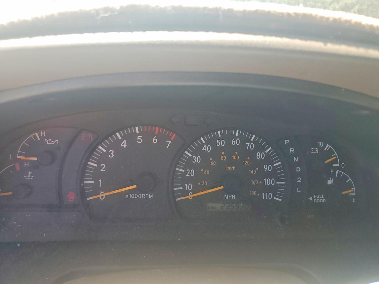 2003 Toyota Tundra Sr5 Желто-коричневый vin: 5TBRN34153S420618