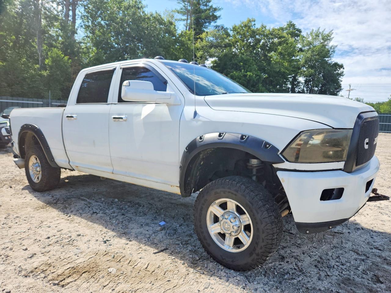 2010 Dodge Ram 2500 White vin: 3D7UT2CLXAG125455