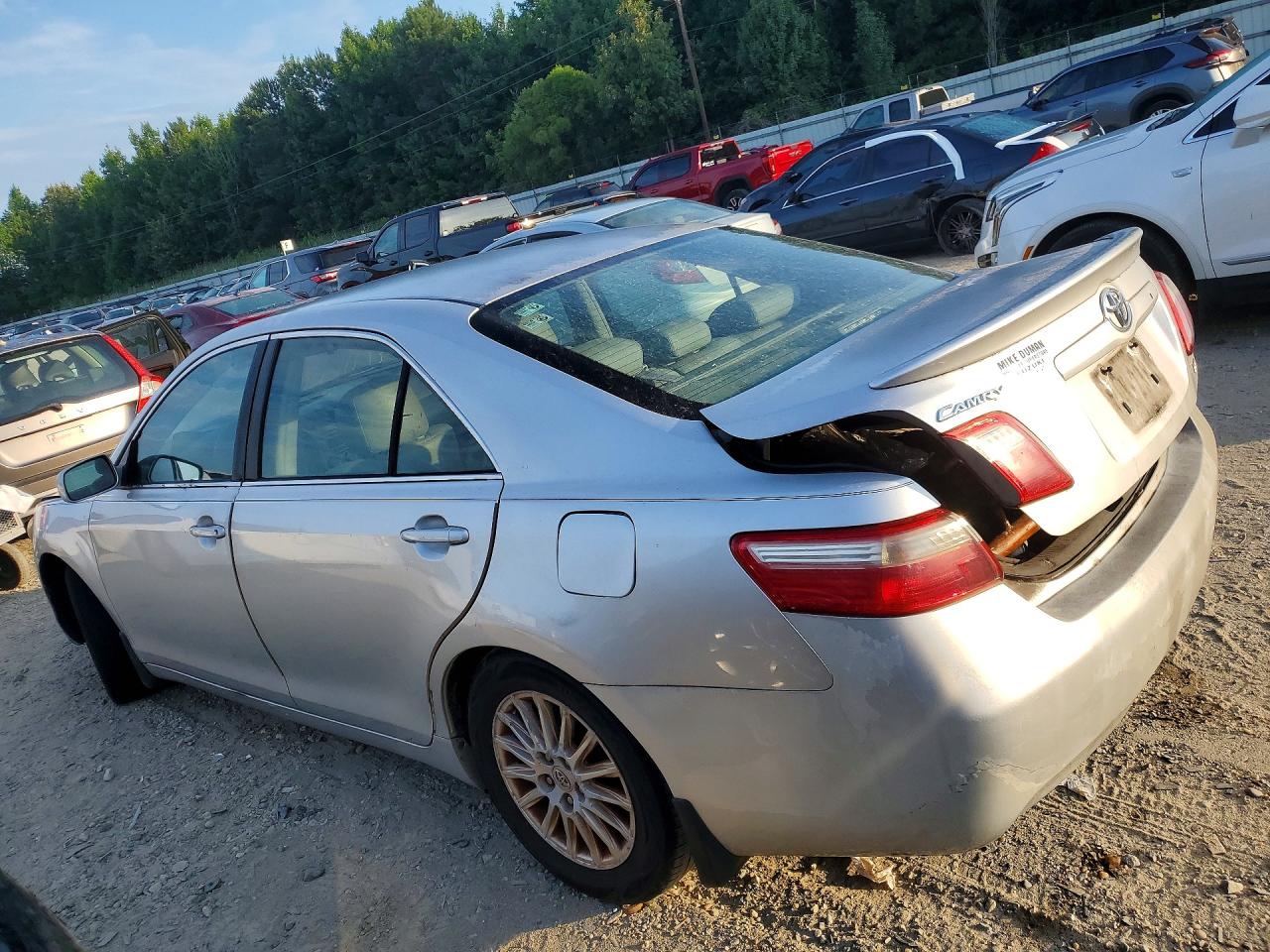 2009 Toyota Camry Le Серебряный vin: 4T1BE46K29U807762