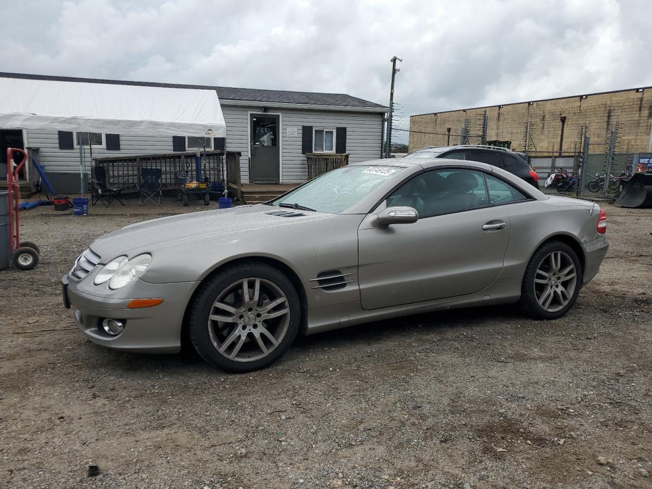 2007 Mercedes-benz Sl 550 Gray vin: WDBSK71F67F118753