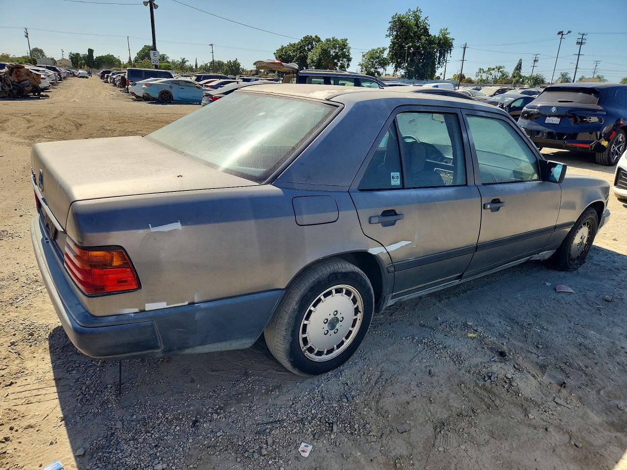 1989 Mercedes-benz 300 E Gray vin: WDBEA30D6KA878020