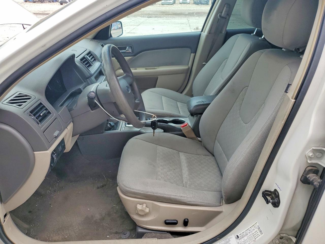 2012 Ford Fusion Se White vin: 3FAHP0HA5CR415837