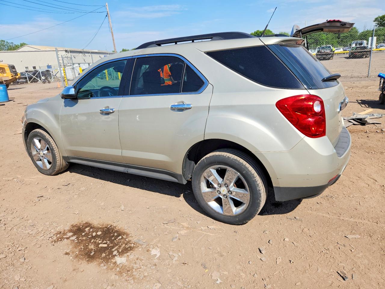 2013 Chevrolet Equinox Lt Beige vin: 1GNALPEK2DZ107705