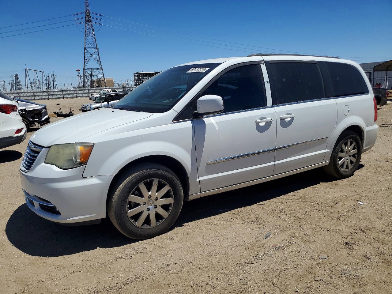 2014 Chrysler Town & Country Touring White vin: 2C4RC1BG4ER446177
