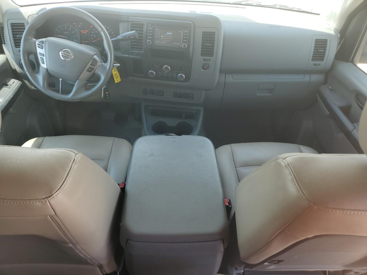 2018 Nissan Nv White vin: 5BZAF0AA1JN853490