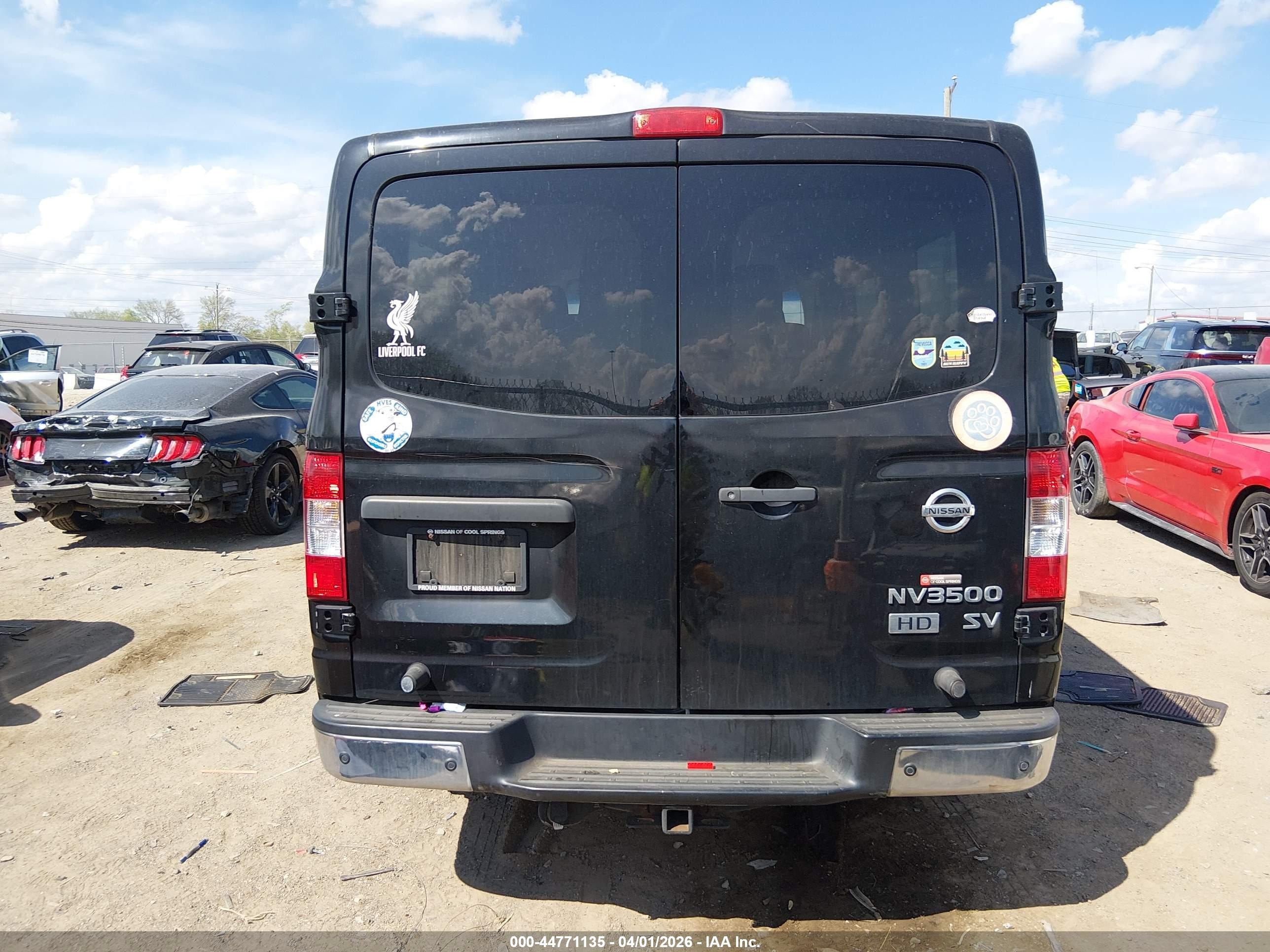 2015 Nissan Nv Passenger Nv3500 Hd Sv V8 Black vin: 5BZAF0AA3FN852865