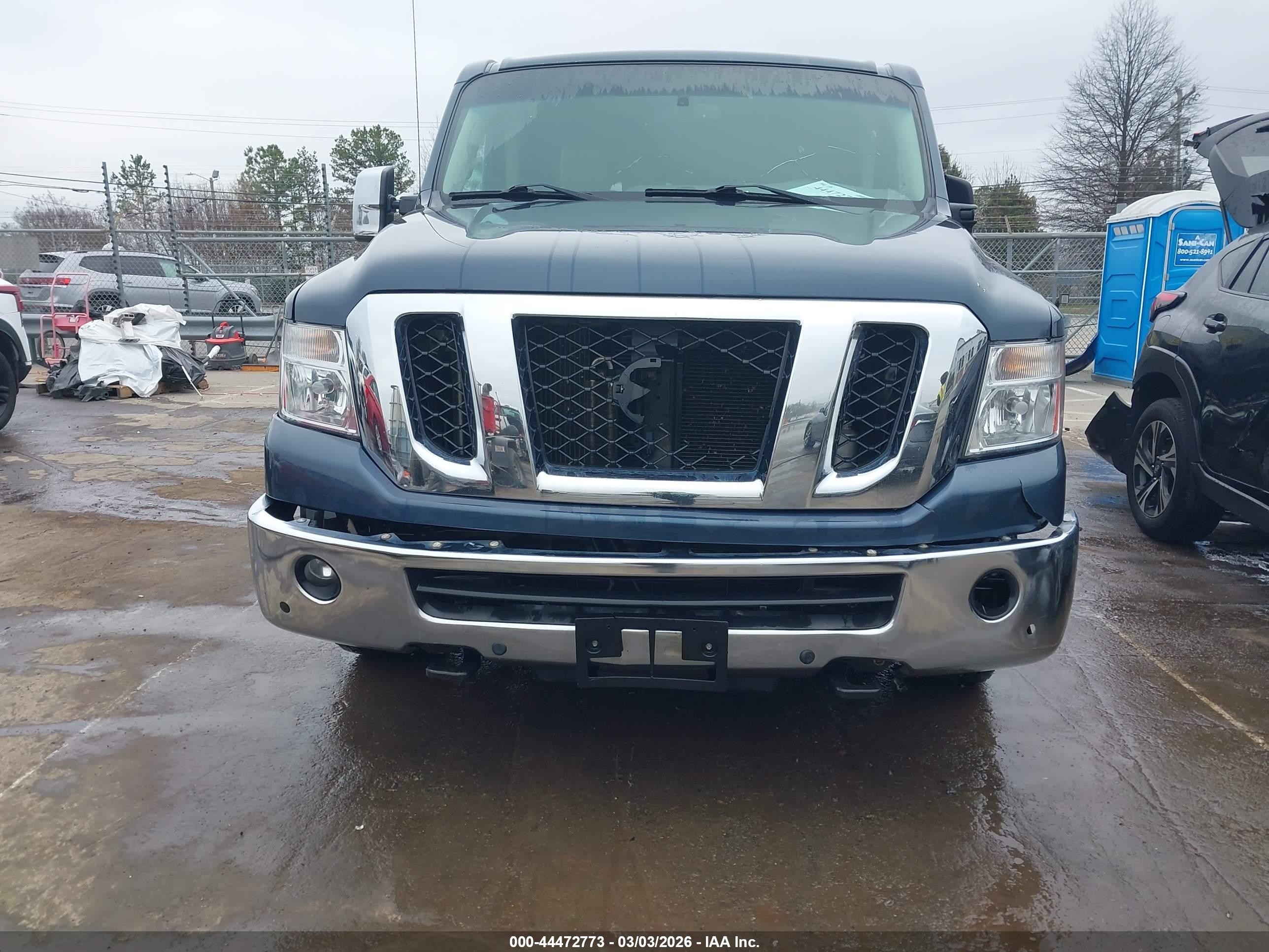 2015 Nissan Nv Passenger Nv3500 Hd Sl V8 Blue vin: 5BZAF0AA6FN850463