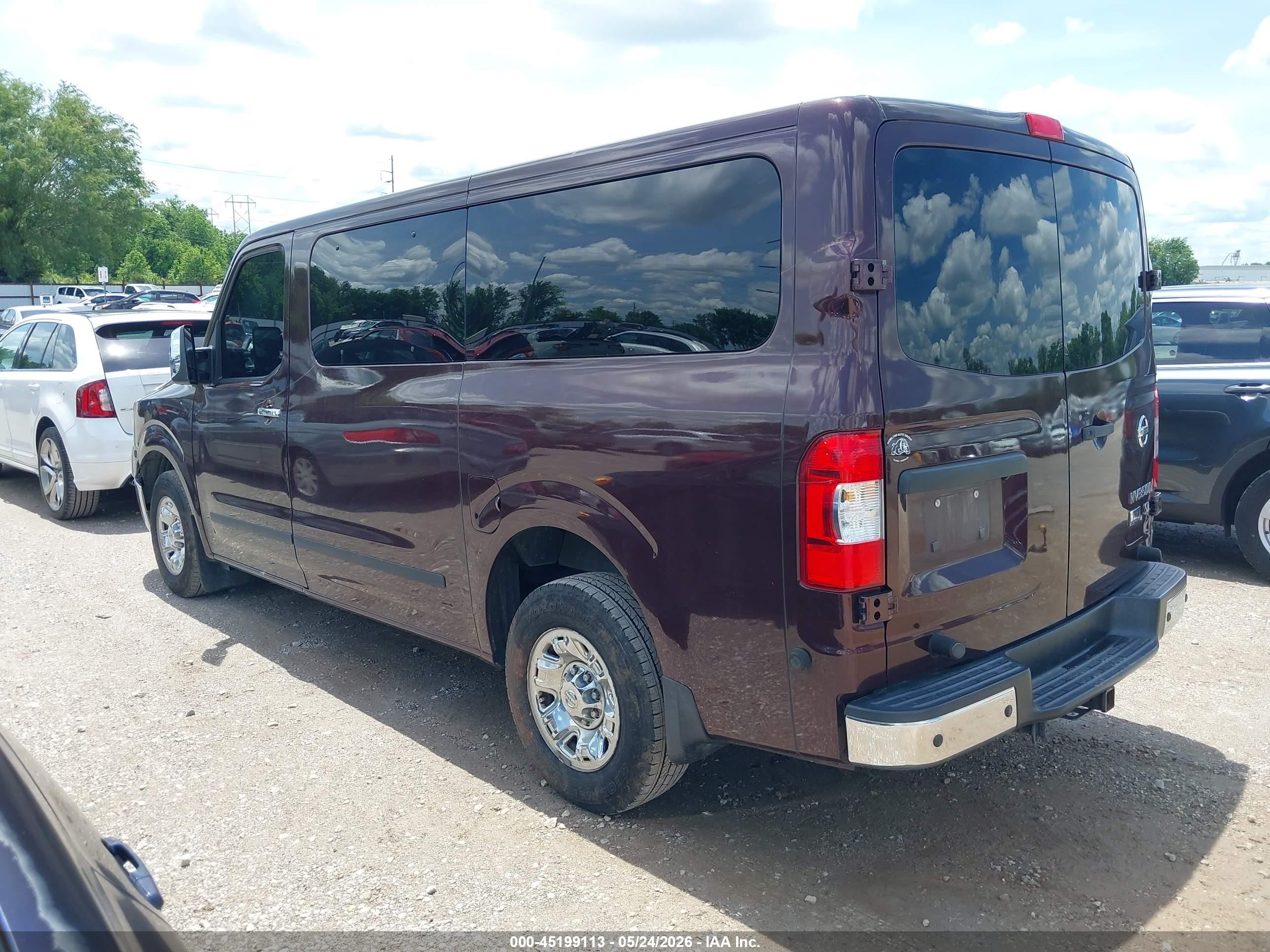 2013 Nissan Nv Passenger Nv3500 Hd Sl V8 Maroon vin: 5BZAF0AA8DN201289