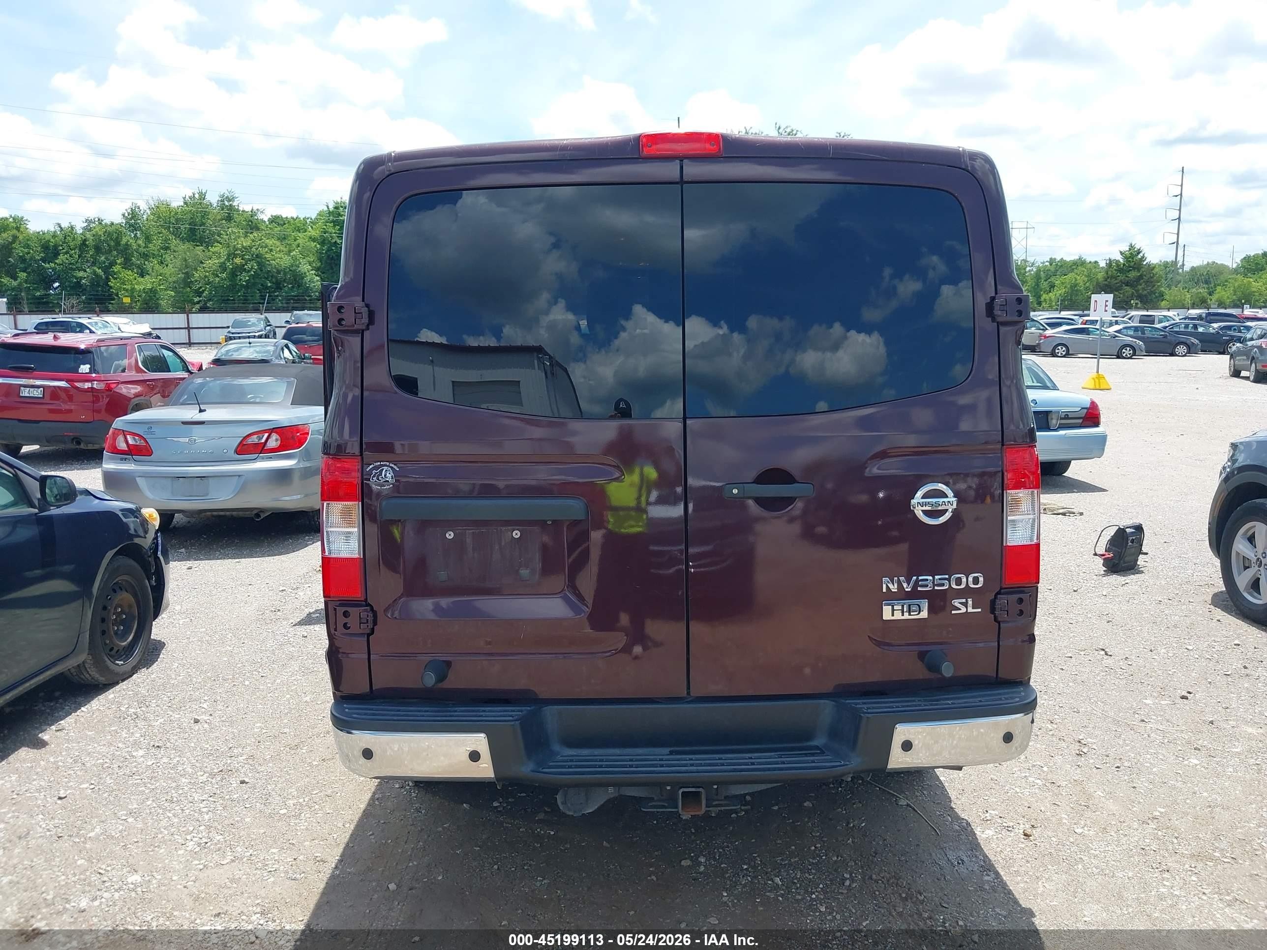 2013 Nissan Nv Passenger Nv3500 Hd Sl V8 Maroon vin: 5BZAF0AA8DN201289