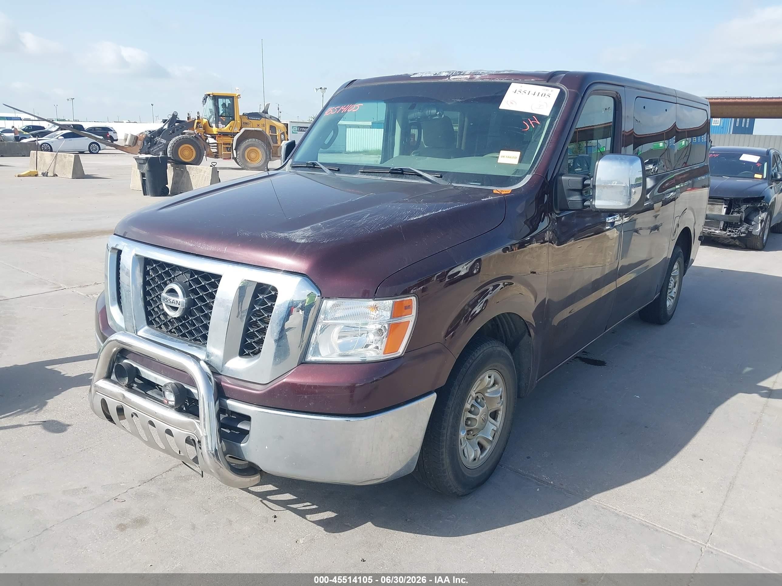 2013 Nissan Nv Passenger Nv3500 Hd Sv V8 Burgundy vin: 5BZAF0AA8DN202085