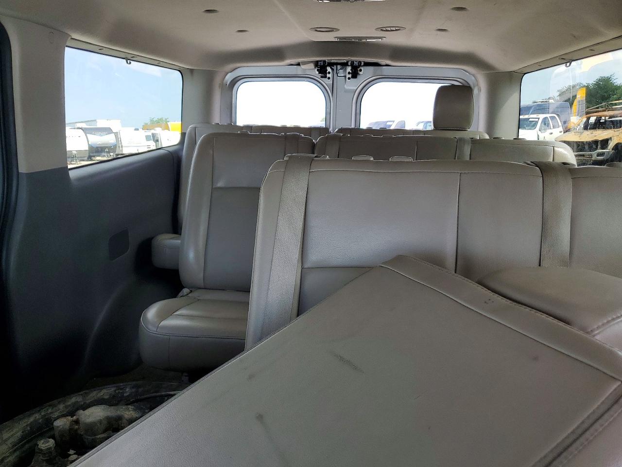 2014 Nissan Nv 3500 Hd S Silver vin: 5BZAF0AA9EN162293