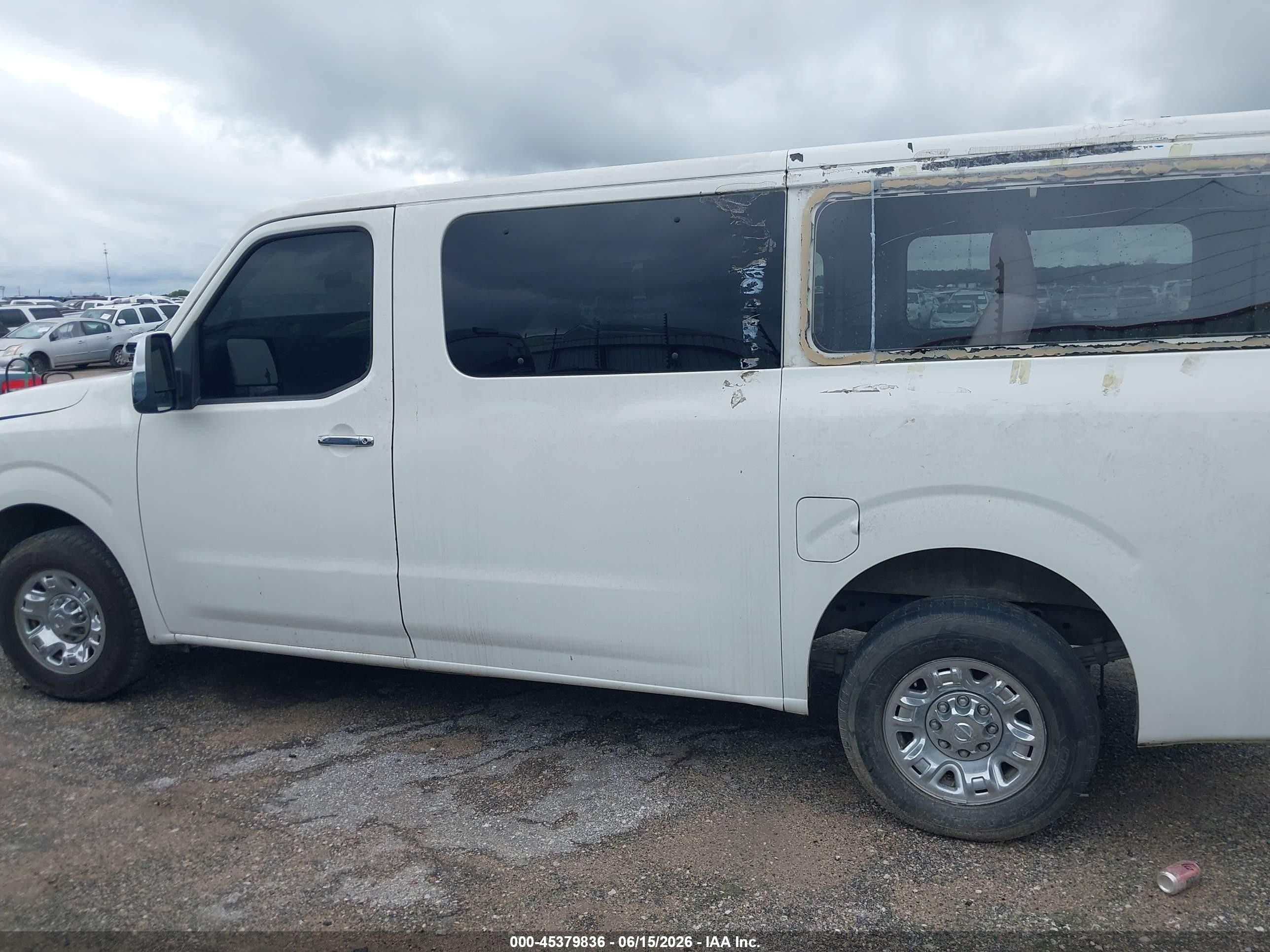 2012 Nissan Nv 3500 Nv3500 Hd Sv V6 White vin: 5BZBF0AA4CN200983