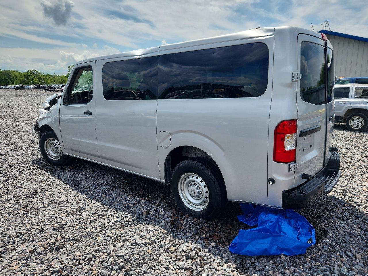 2017 Nissan Nv 3500 Hd S Silver vin: 5BZBF0AA4HN853210