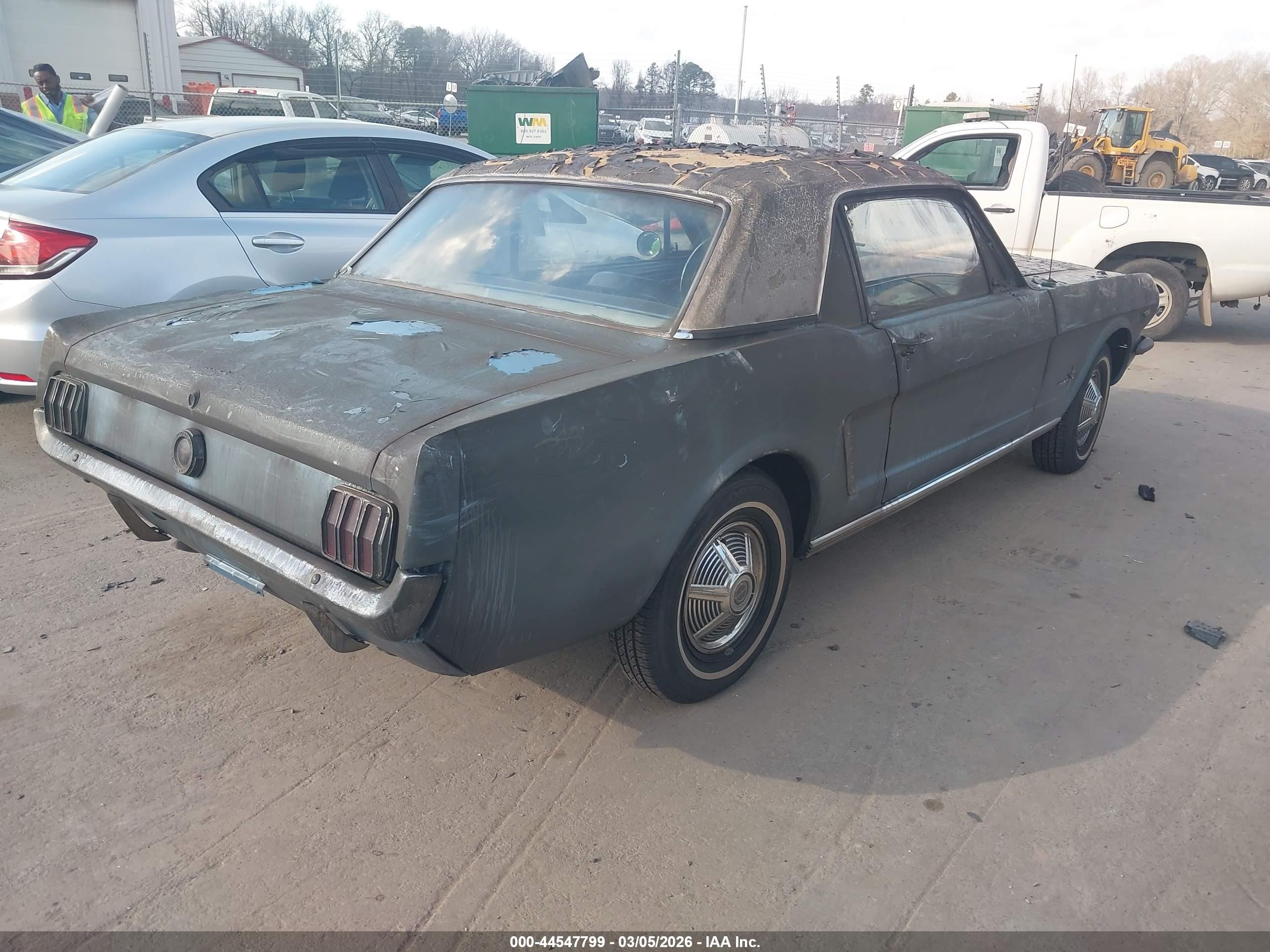 1965 Ford Mustang   Синий vin: 5F07C792835      