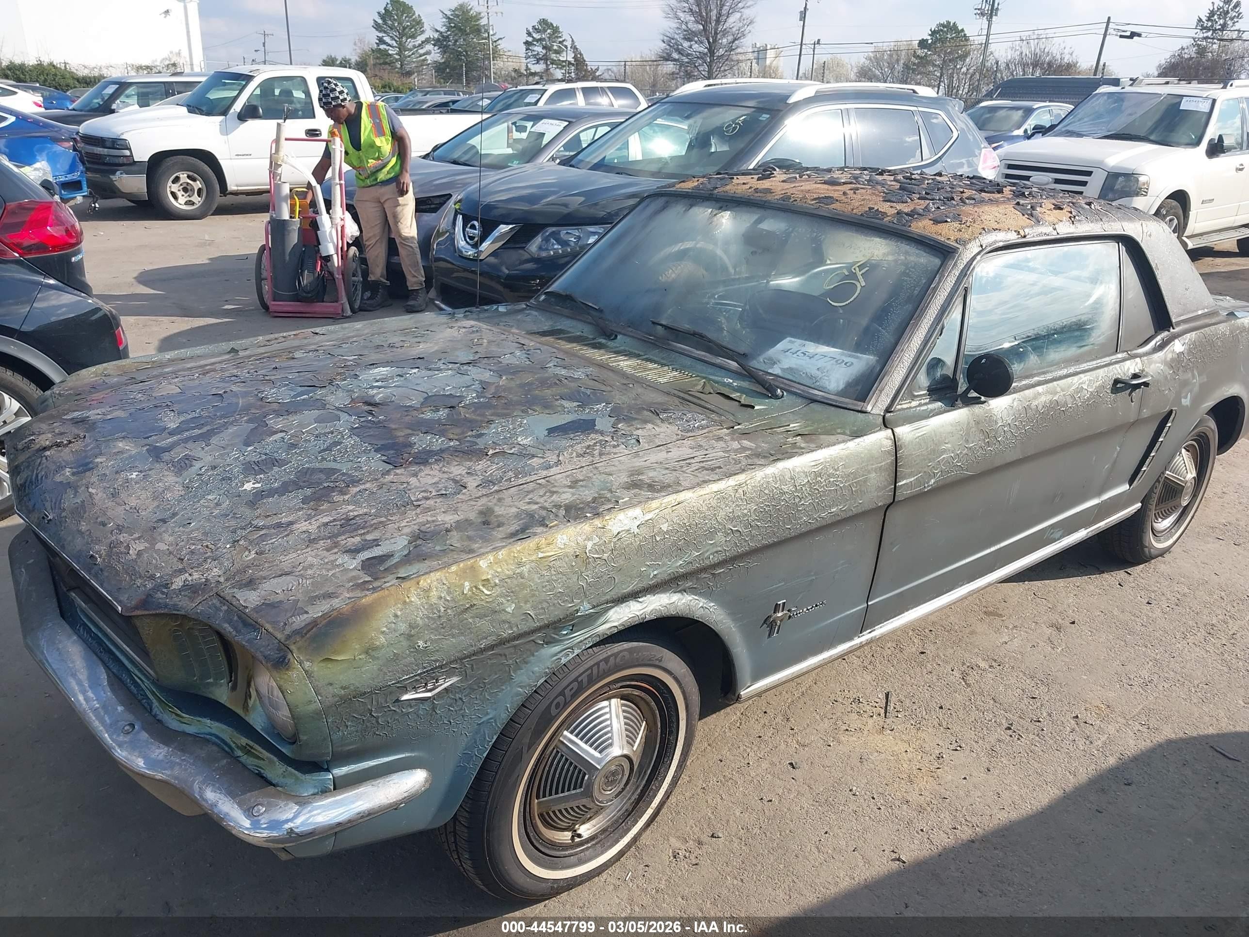 1965 Ford Mustang   Синий vin: 5F07C792835      