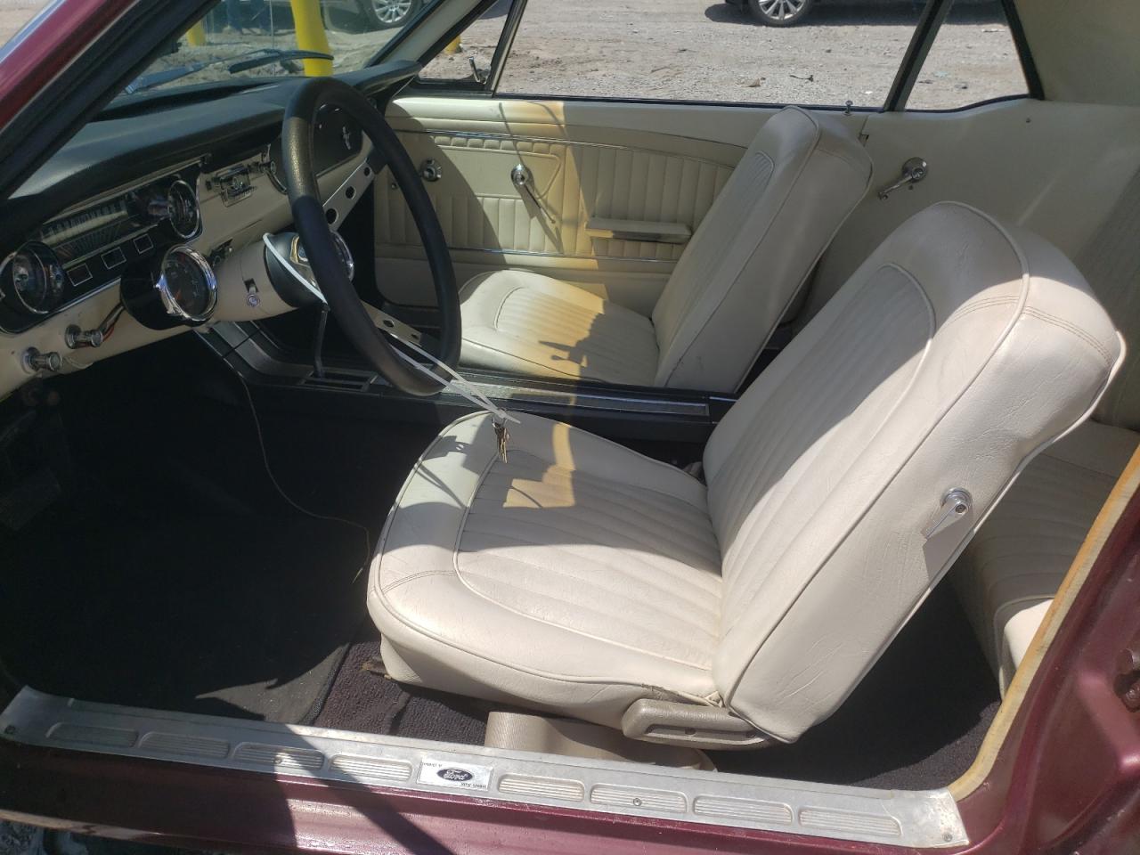 1965 Ford Uk Burgundy vin: 5F07T131043