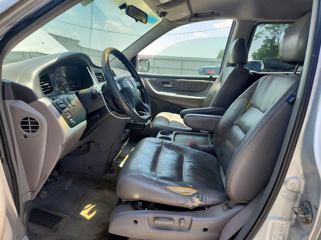 2002 Honda Odyssey Exl Серебряный vin: 5FNRL18022B052422