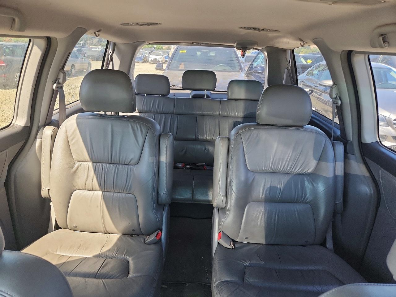 2004 Honda Odyssey Exl Black vin: 5FNRL18024B117871