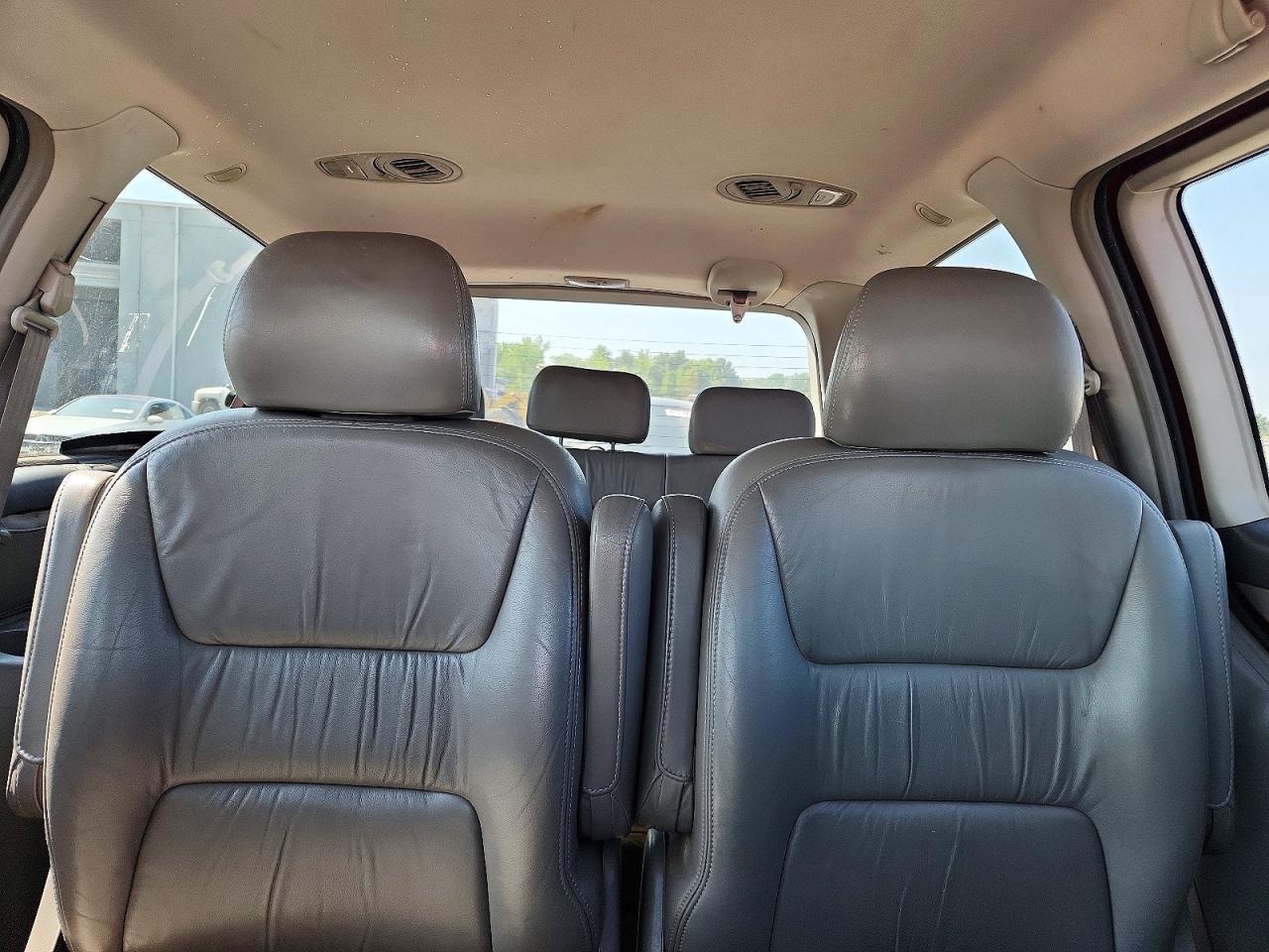 2003 Honda Odyssey Exl Burgundy vin: 5FNRL18033B052057