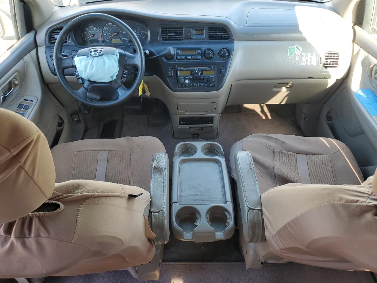 2003 Honda Odessey Gold vin: 5FNRL18043B124450