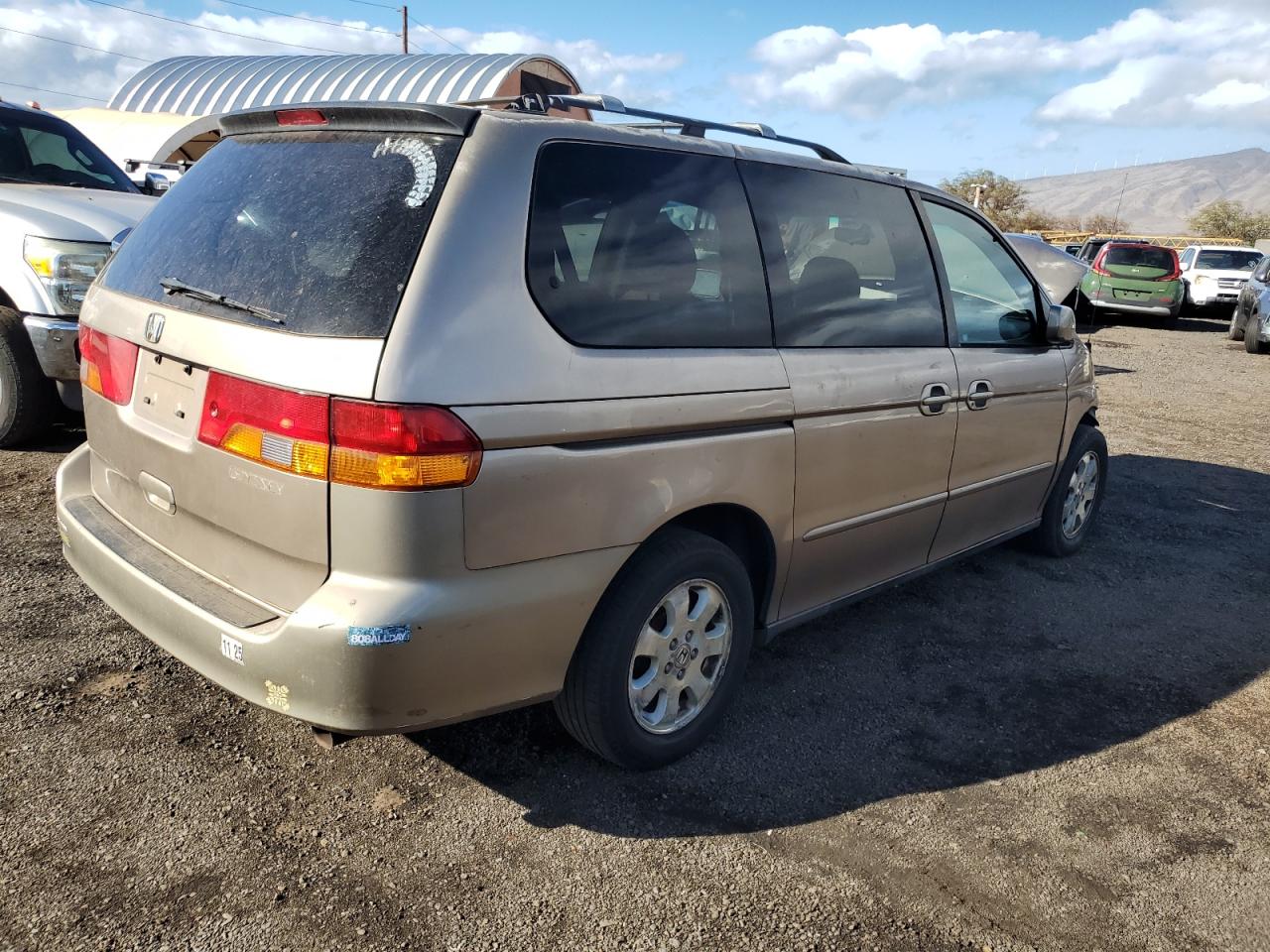 2003 Honda Odessey Gold vin: 5FNRL18043B124450