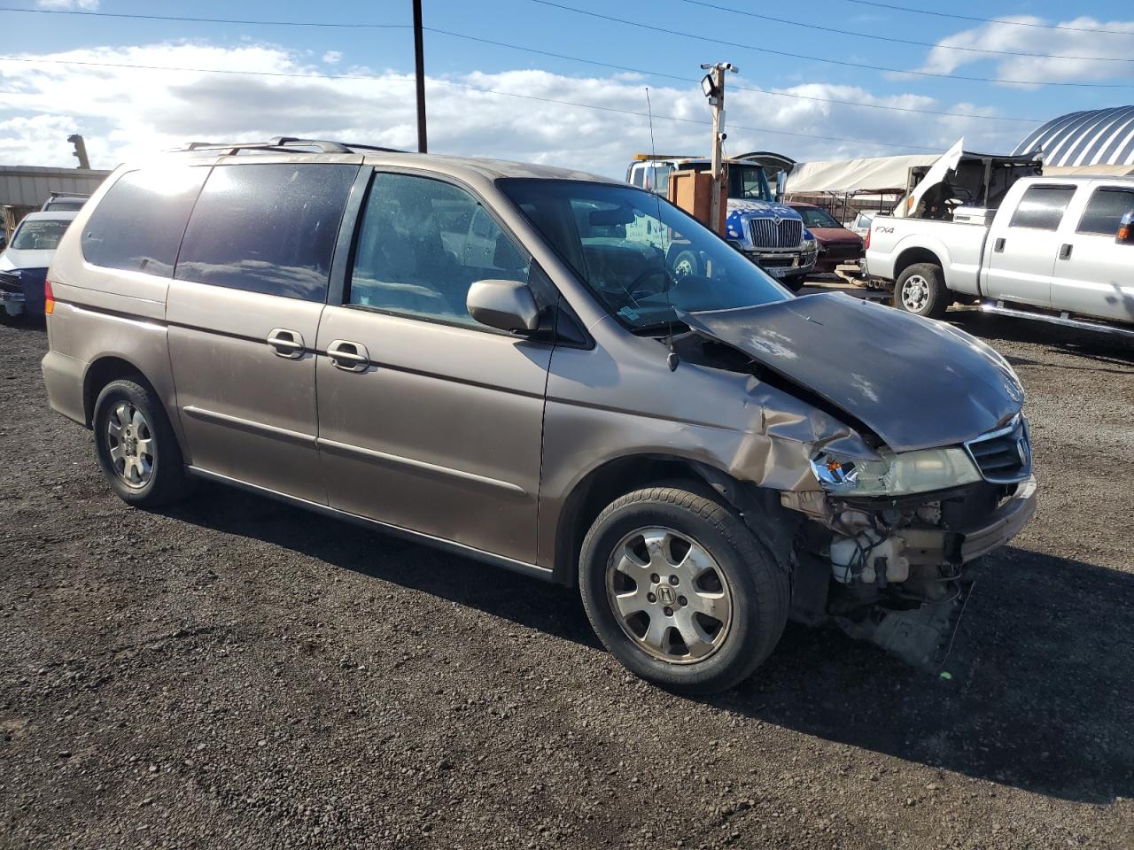 2003 Honda Odessey Gold vin: 5FNRL18043B124450