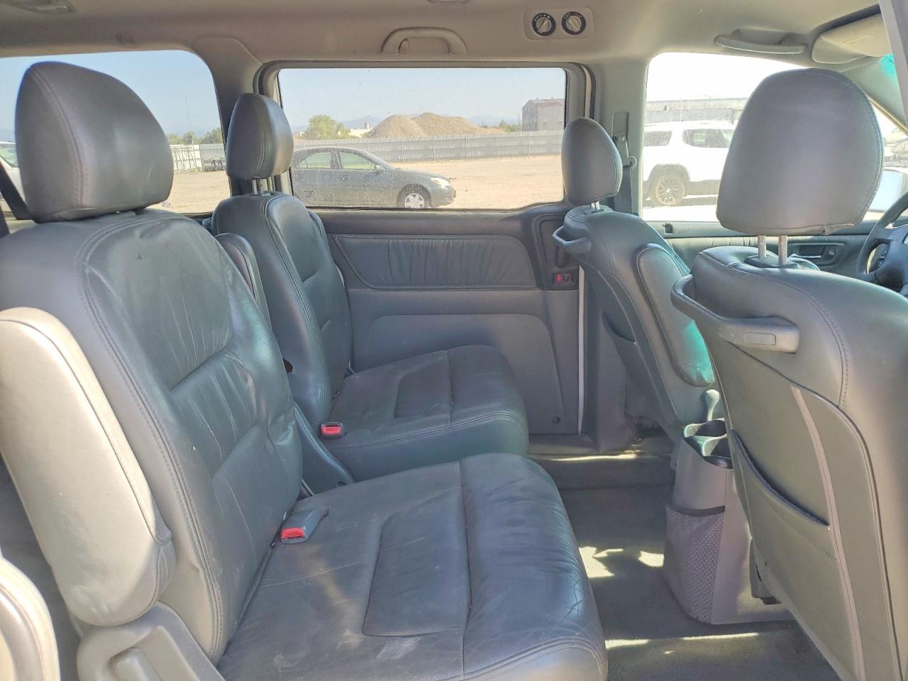 2003 Honda Odyssey Exl White vin: 5FNRL18083B066049