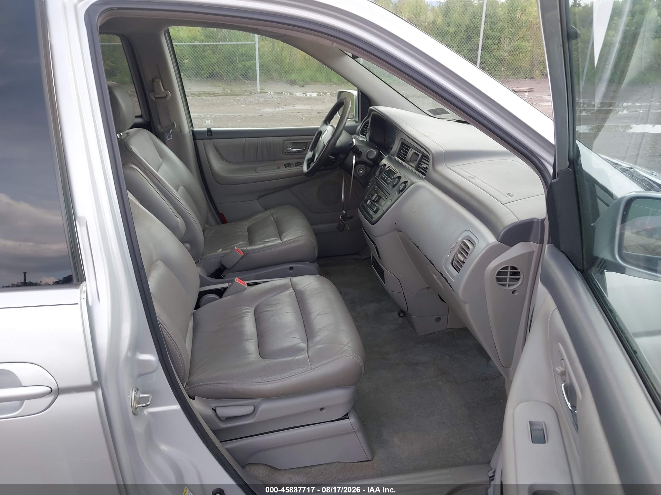 2003 Honda Odyssey Ex-l Silver vin: 5FNRL18093B017815