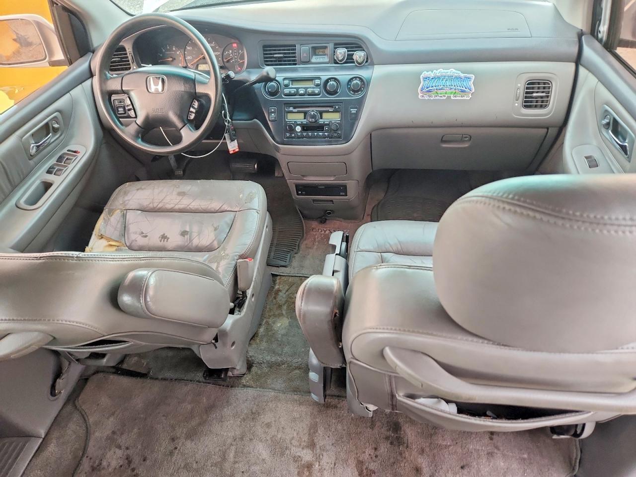 2003 Honda Odyssey Exl Silver vin: 5FNRL18093B050913