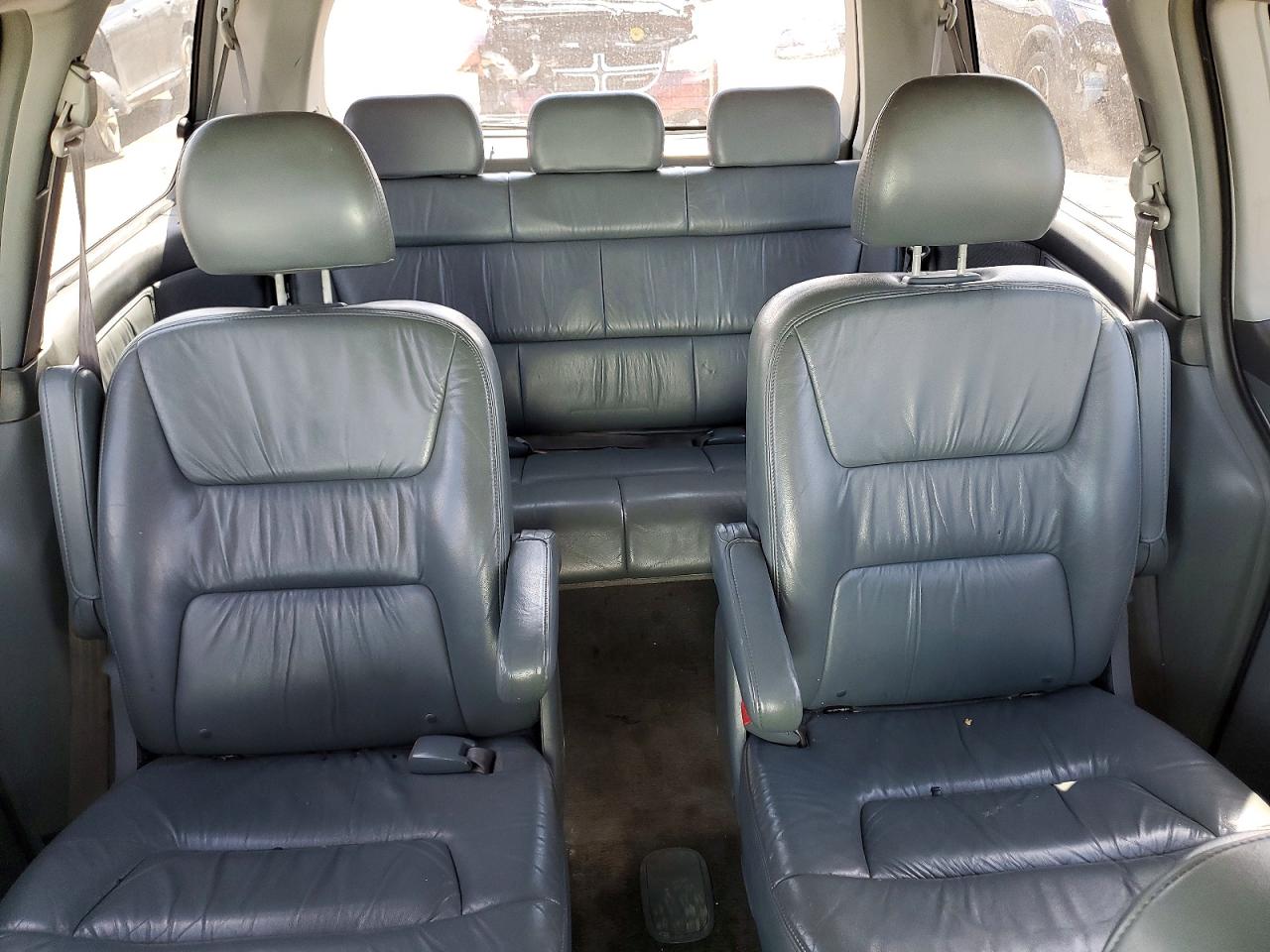 2004 Honda Odyssey Exl White vin: 5FNRL18094B017931