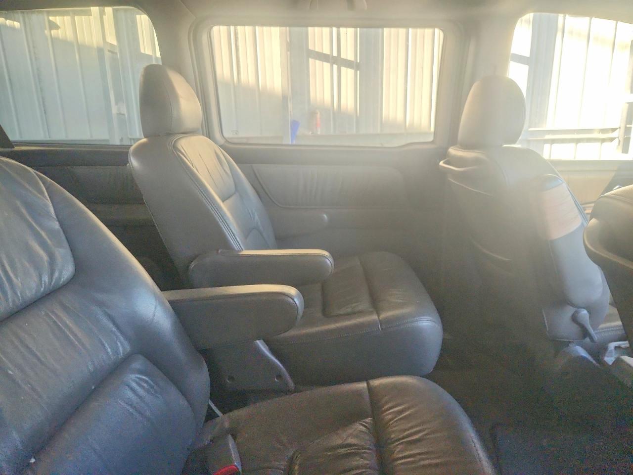 2004 Honda Odyssey Exl Silver vin: 5FNRL18094B078793