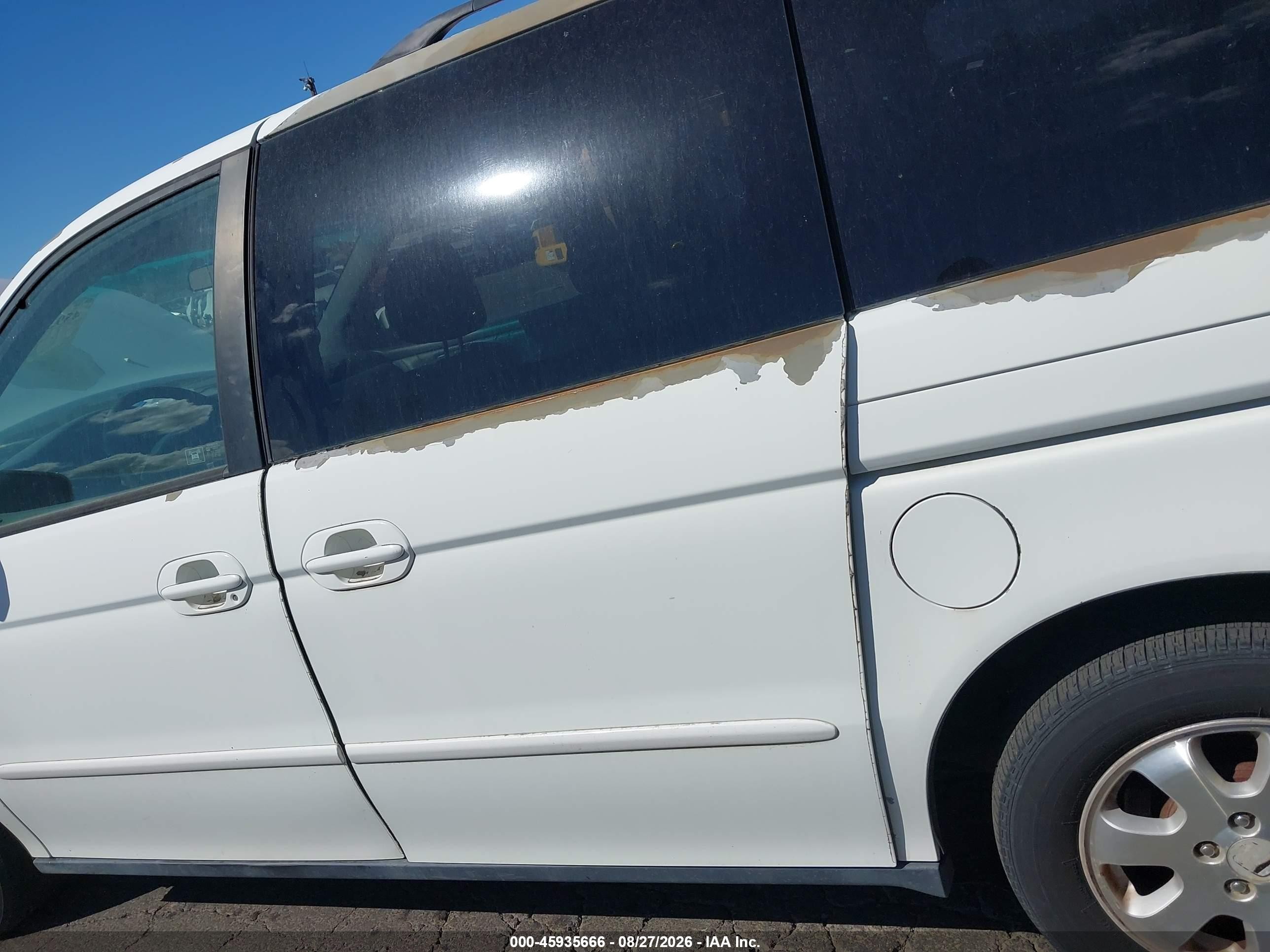 2003 Honda Odyssey Ex-l White vin: 5FNRL180X3B066098