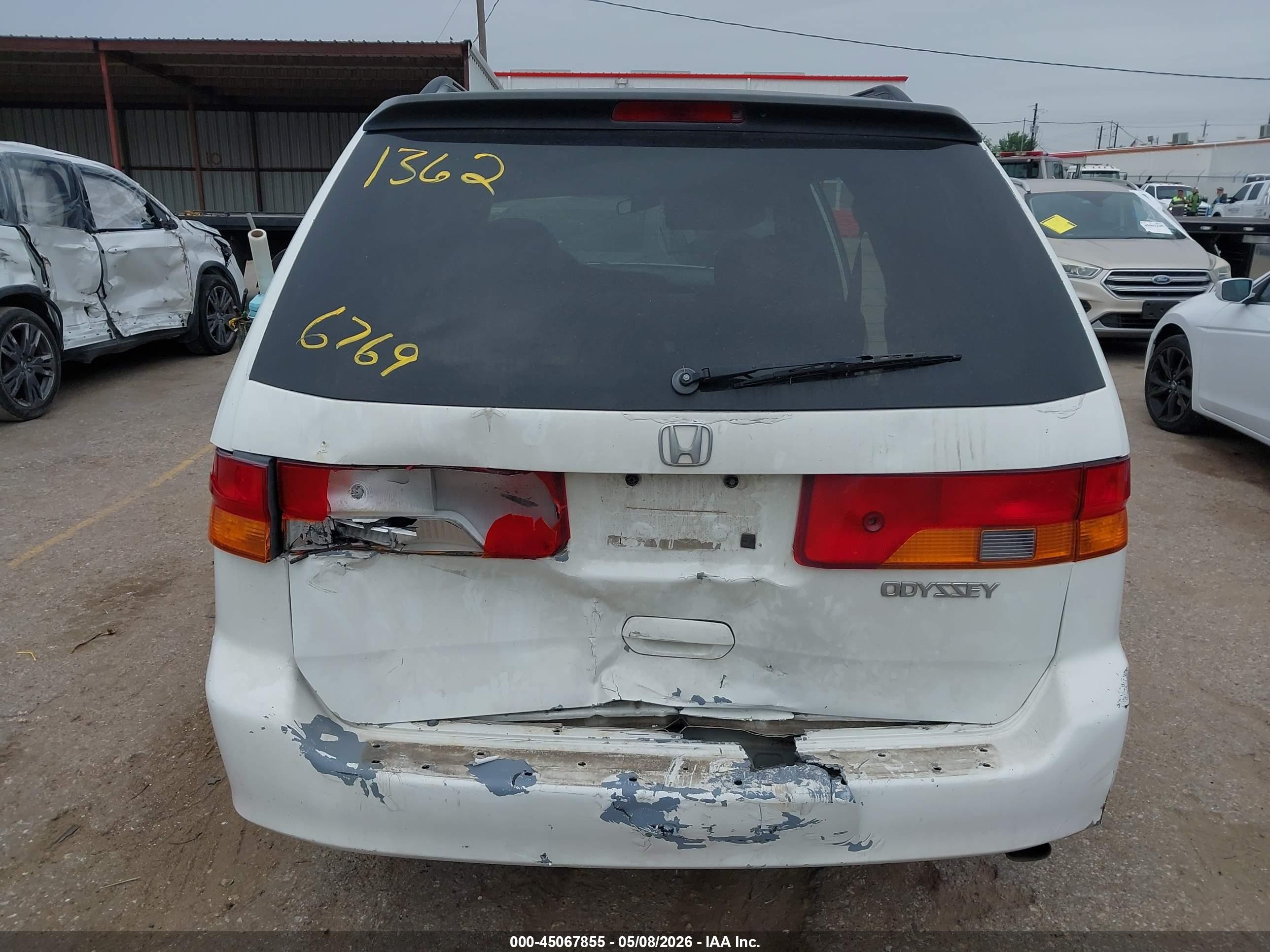 2003 Honda Odyssey Ex-l White vin: 5FNRL180X3B086769