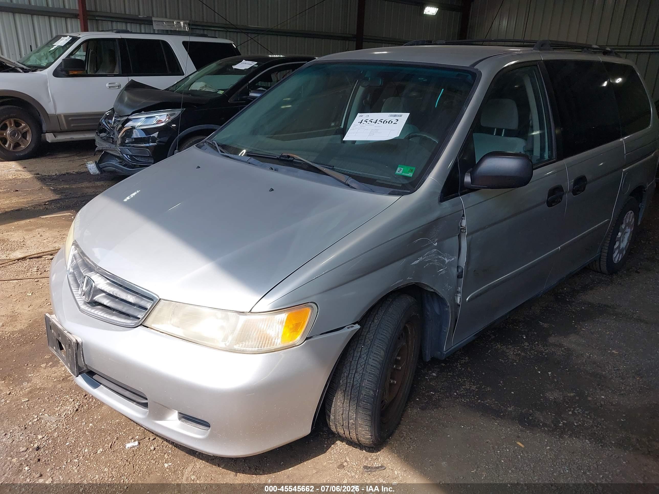 2004 Honda Odyssey Lx Silver vin: 5FNRL18524B145973