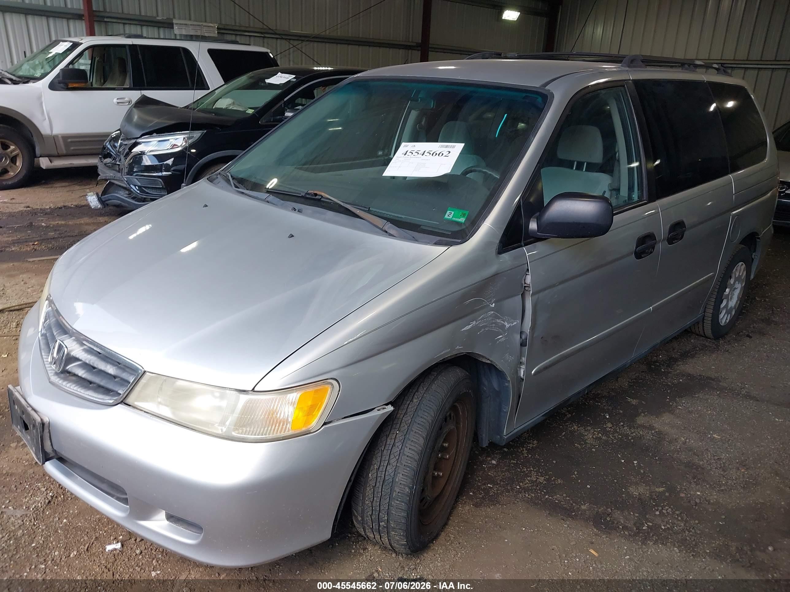 2004 Honda Odyssey Lx Silver vin: 5FNRL18524B145973
