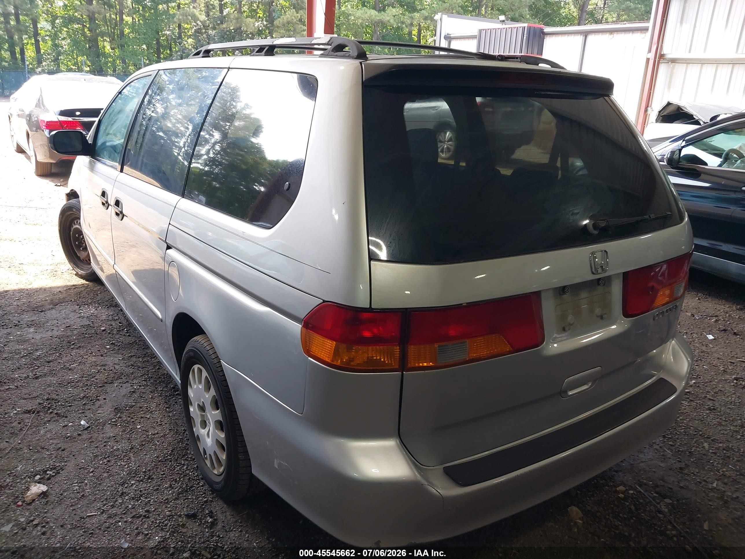 2004 Honda Odyssey Lx Silver vin: 5FNRL18524B145973