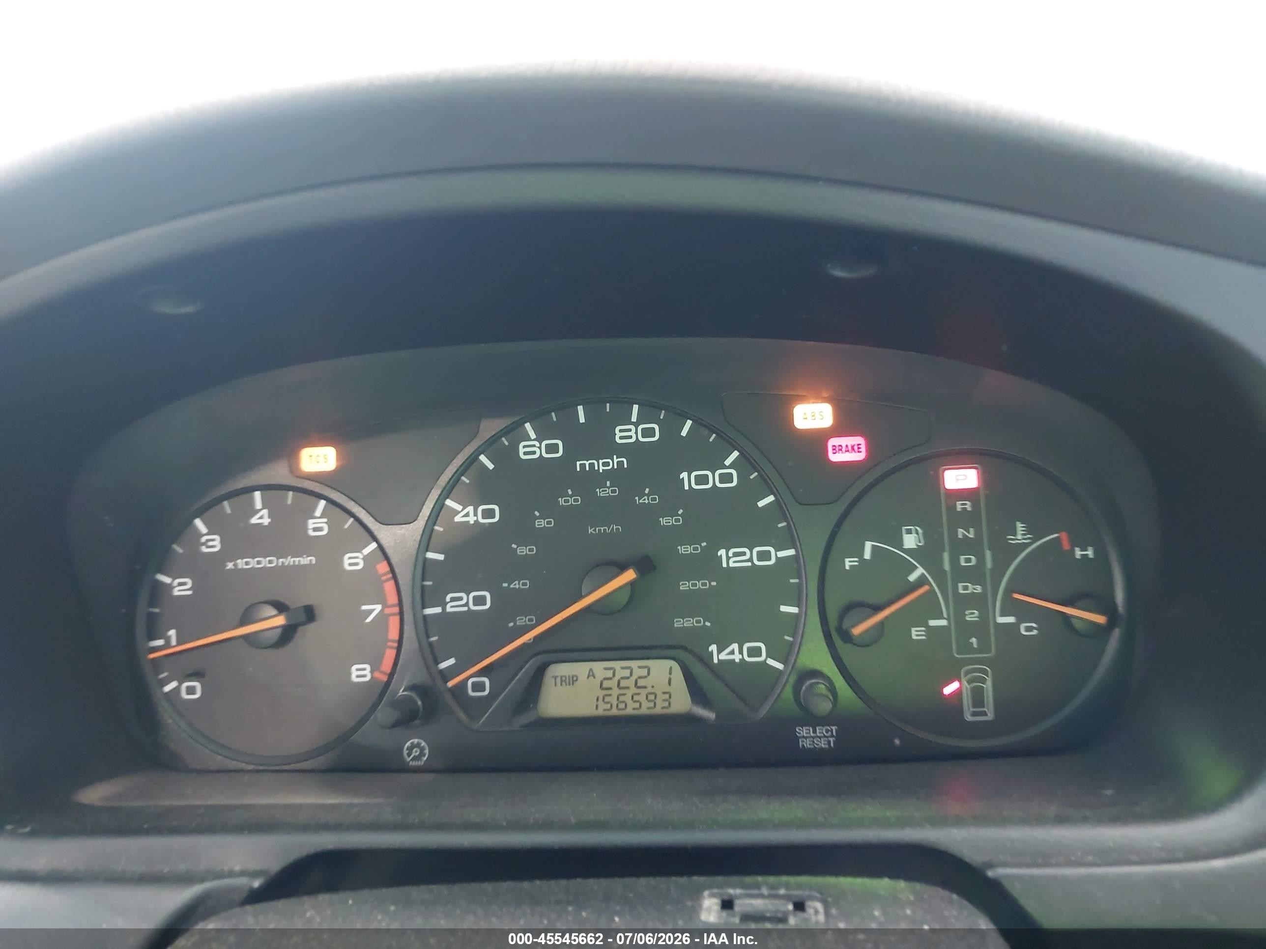 2004 Honda Odyssey Lx Silver vin: 5FNRL18524B145973