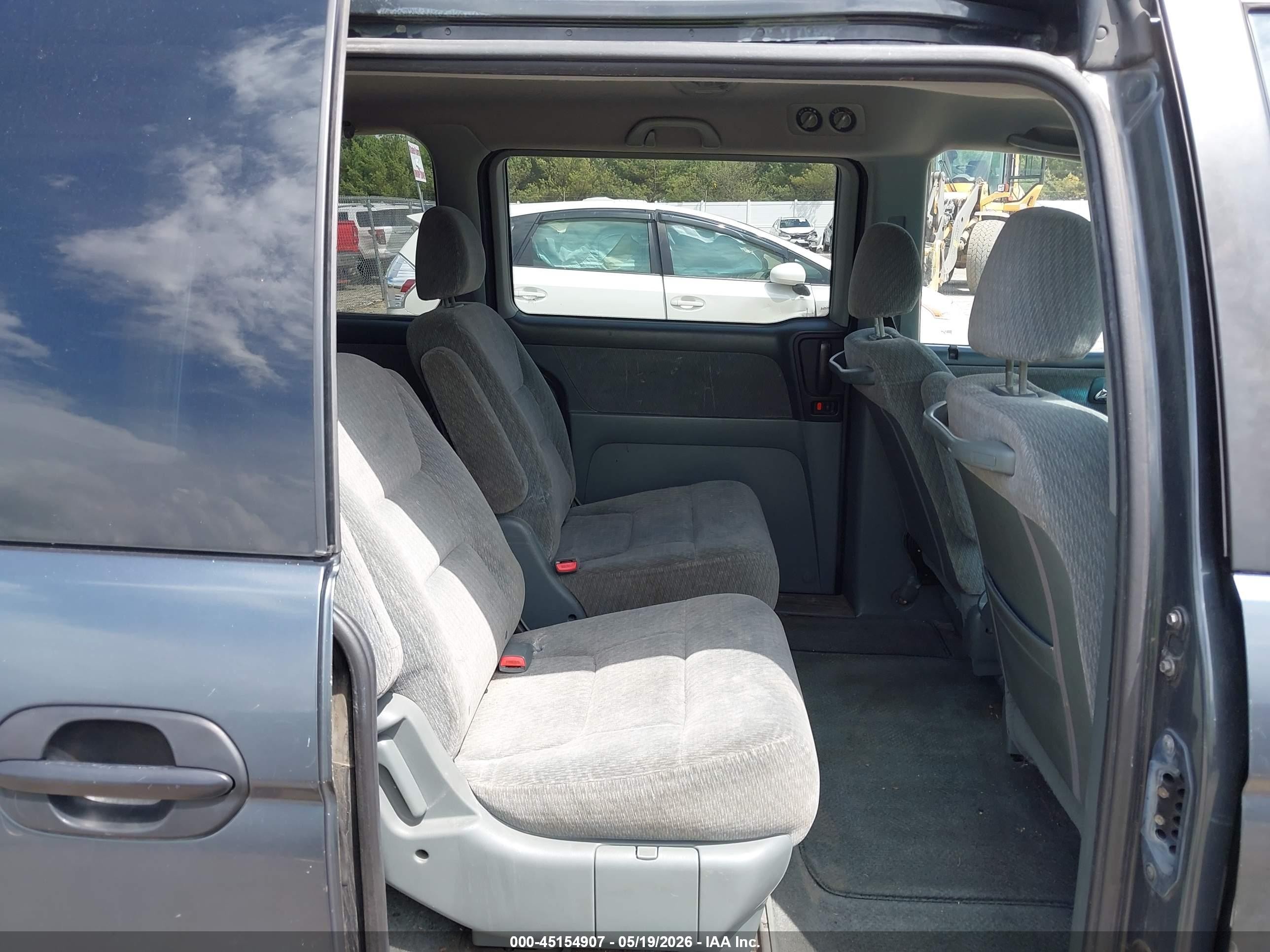 2003 Honda Odyssey Lx Blue vin: 5FNRL18563B148745