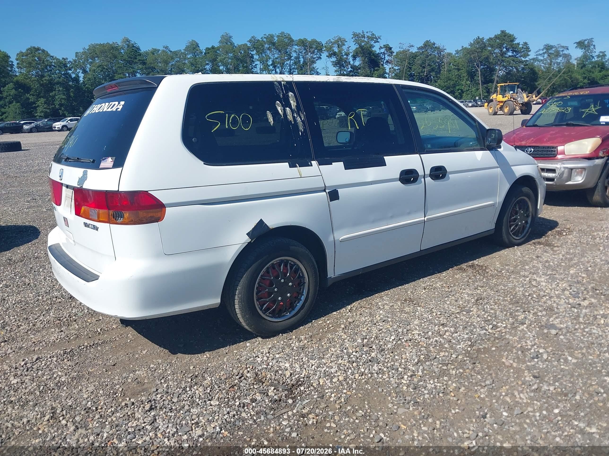 2004 Honda Odyssey Lx White vin: 5FNRL18564B105413