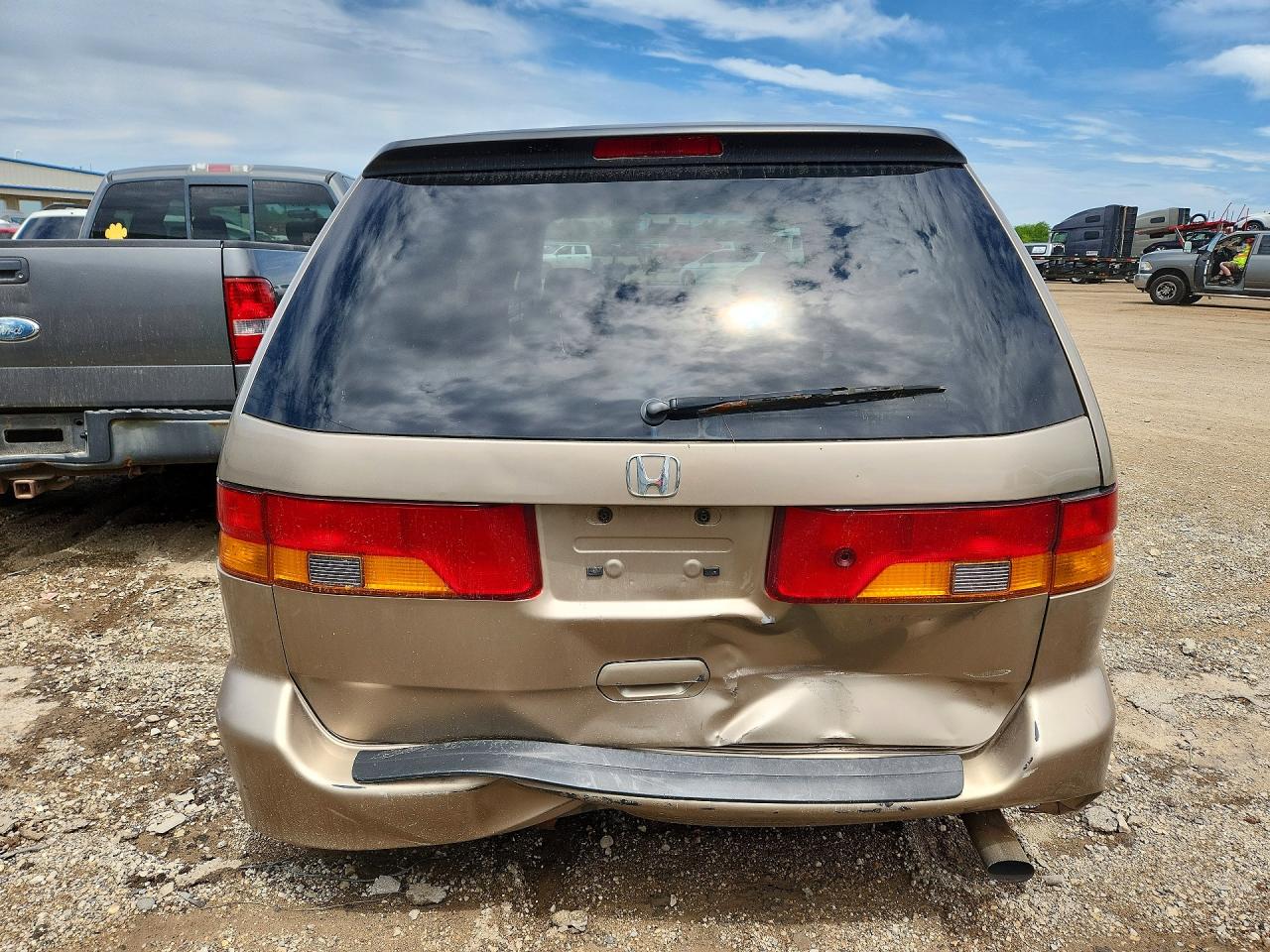 2004 Honda Odyssey Lx Tan vin: 5FNRL18574B016241