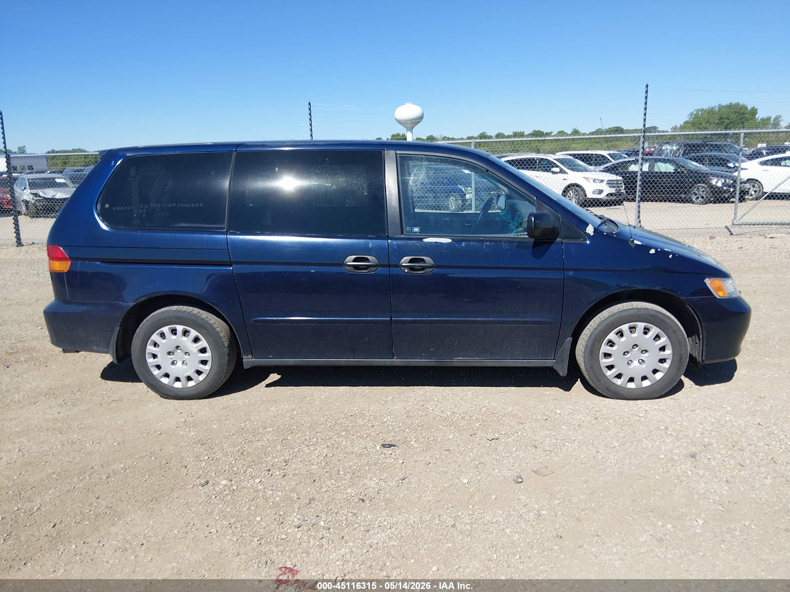 2004 Honda Odyssey Lx Синий vin: 5FNRL18574B122351
